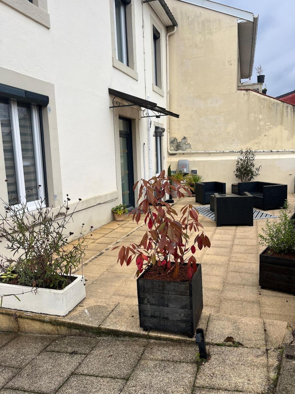 Jolie Maison 