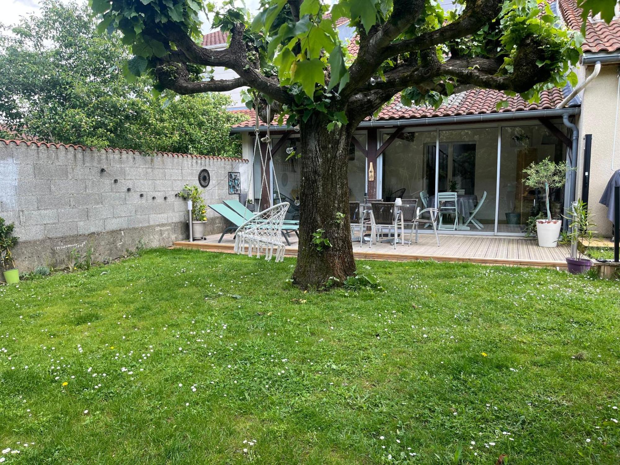 Jolie Maison 